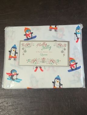 Penguin 4 Piece Queen Sheet Set - White with Multicolor Penguins